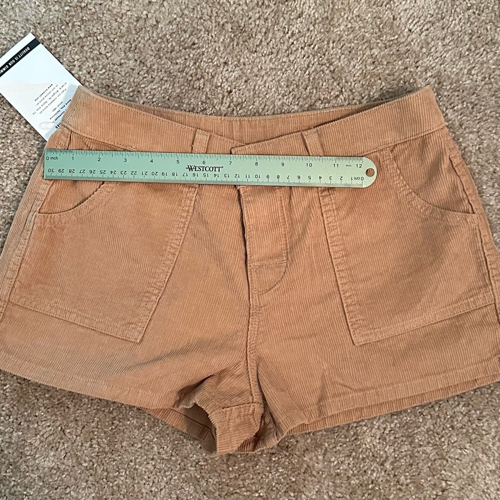 NWT Birdwell Beach Britches classic corduroy Shorts in toast sz4 - Picture 15 of 16
